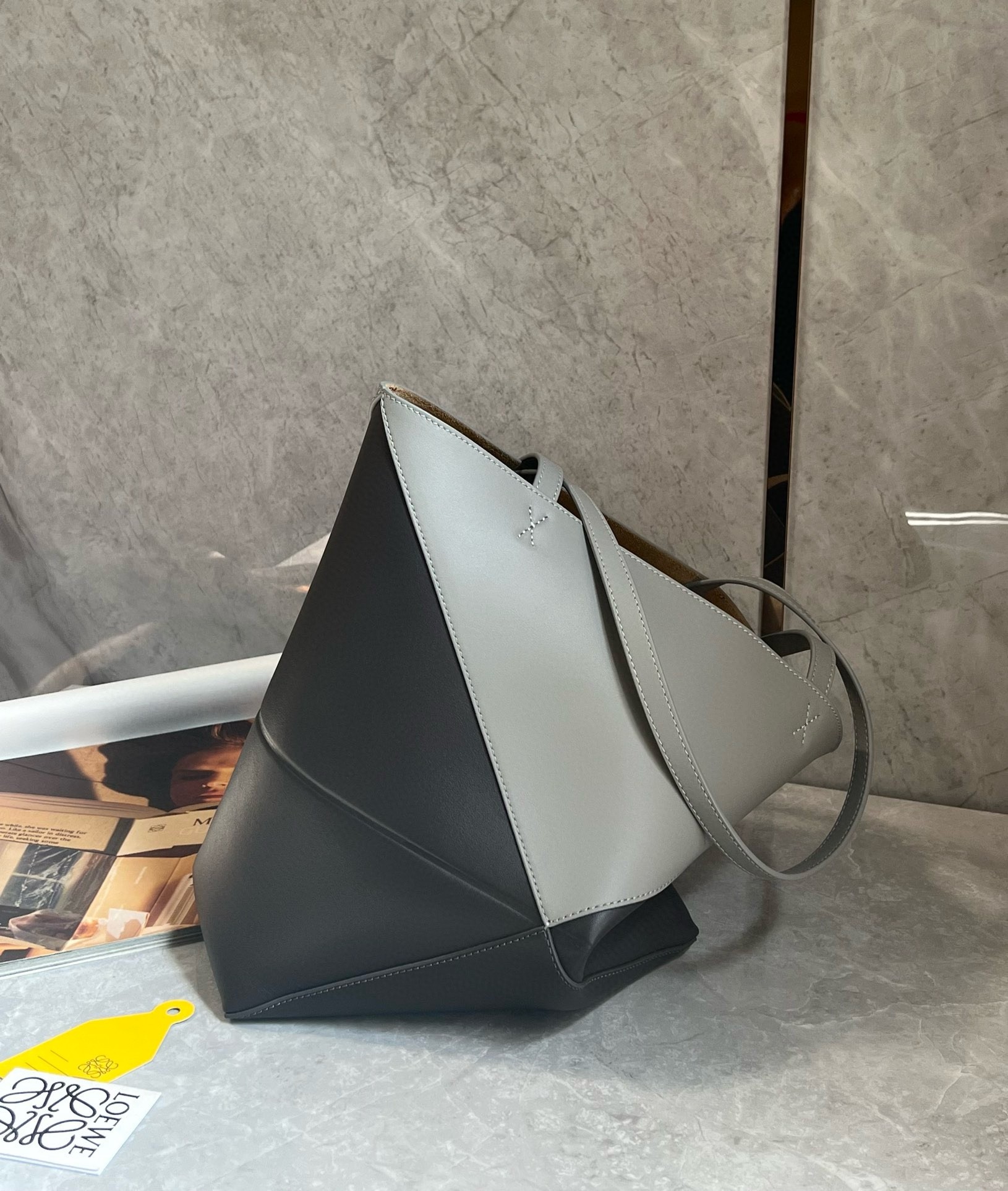 L0ew* medium puzzle fold tote bag in grey/dark green calfskin