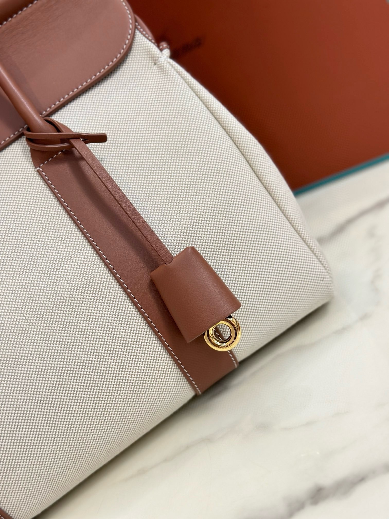 L**o p*ana loom l32 bag in canvas with caramel leather