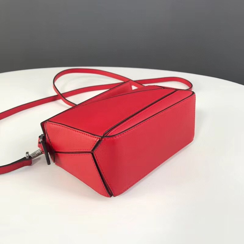 L0ew* mini puzzle bag in red calfskin leather