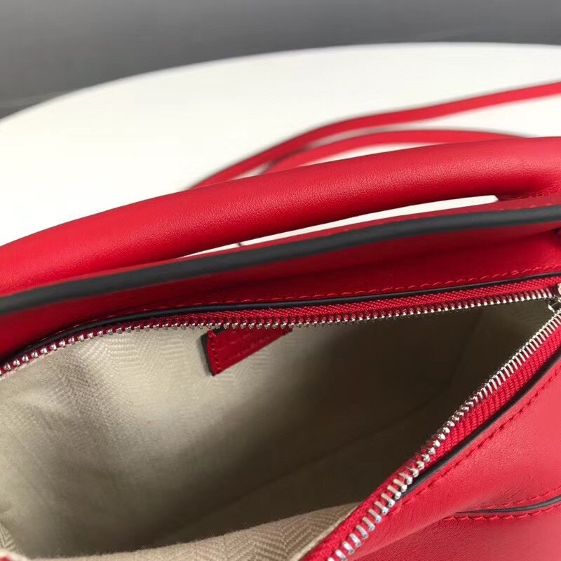 L0ew* mini puzzle bag in red calfskin leather