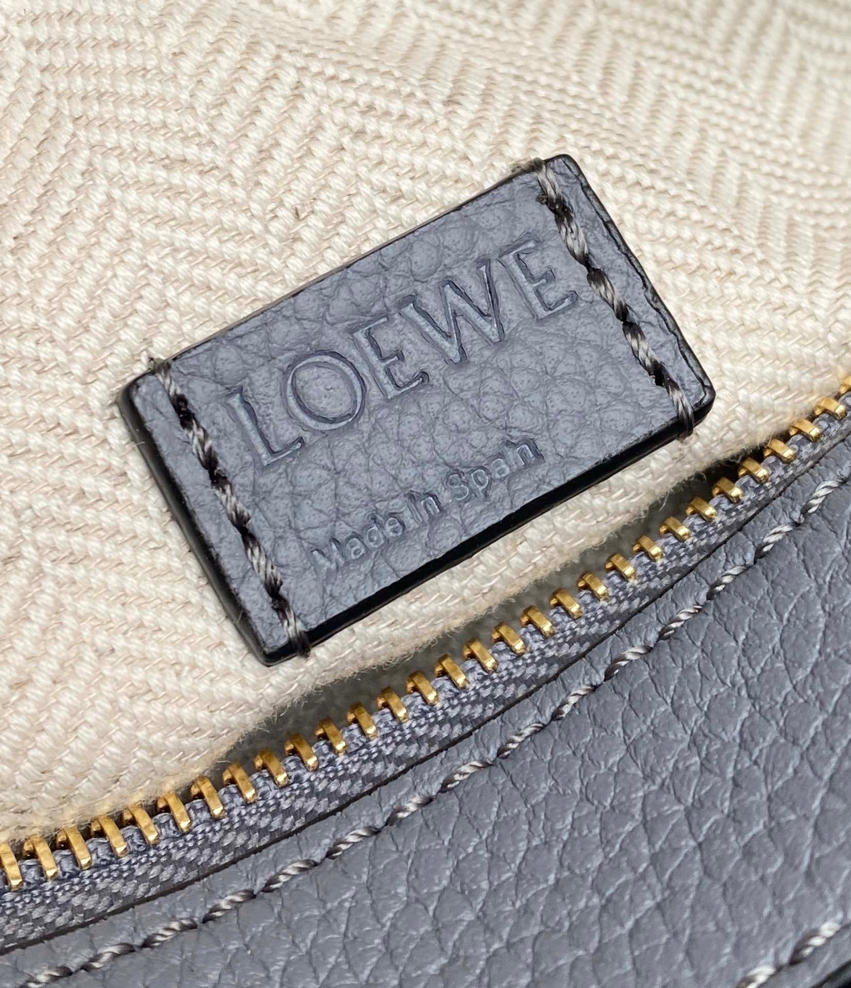 L0ew* puzzle mini bag in asphalt grey grained calfskin