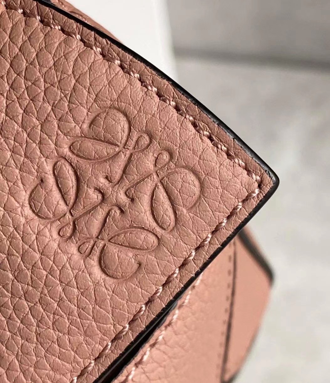 L0ew* puzzle mini bag in dark blush grained calfskin