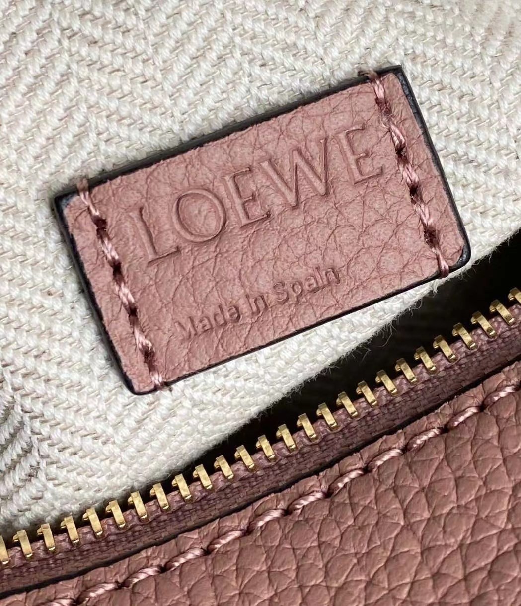 L0ew* puzzle mini bag in dark blush grained calfskin