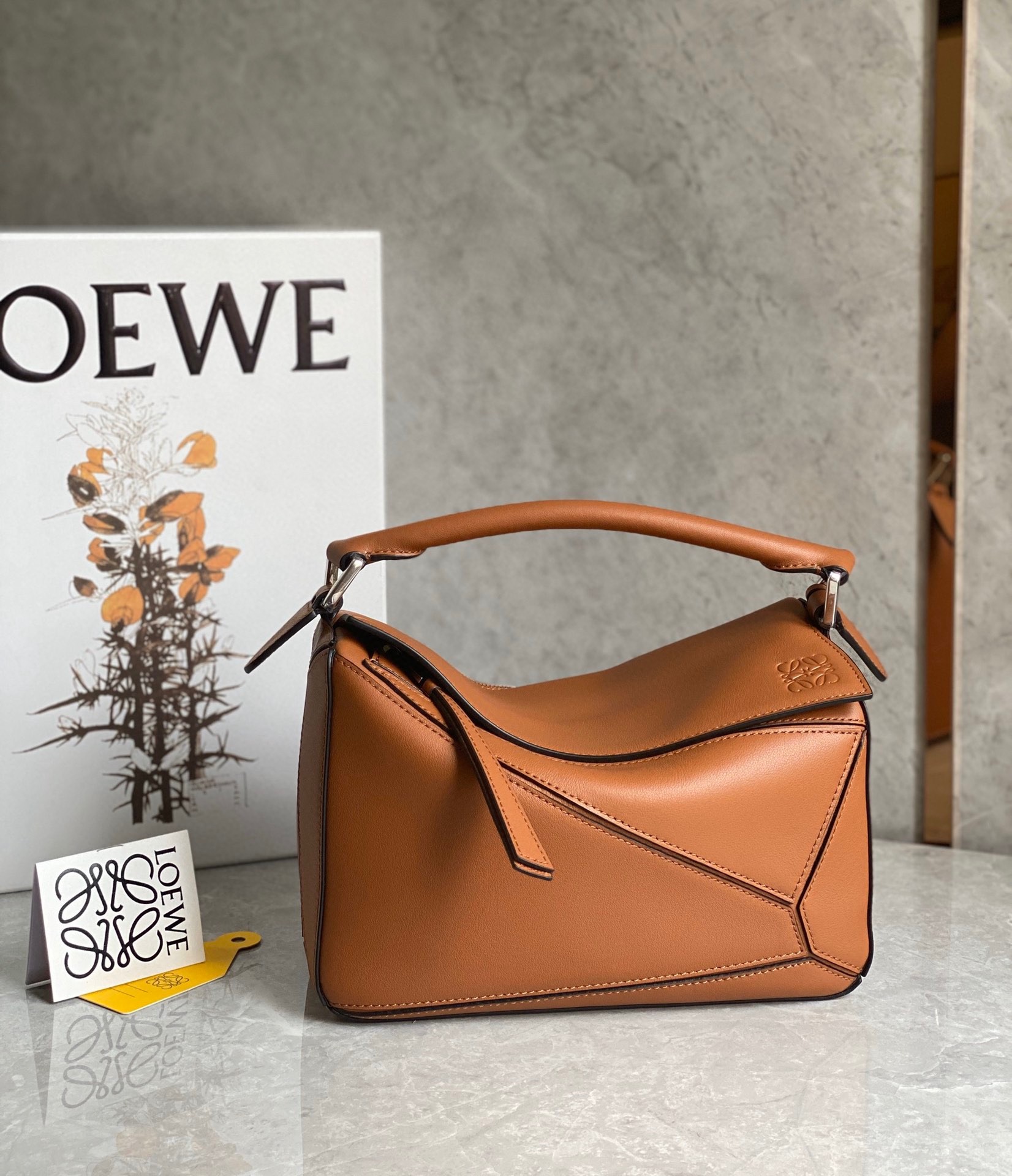 L0ew* puzzle small bag in tan classic calfskin