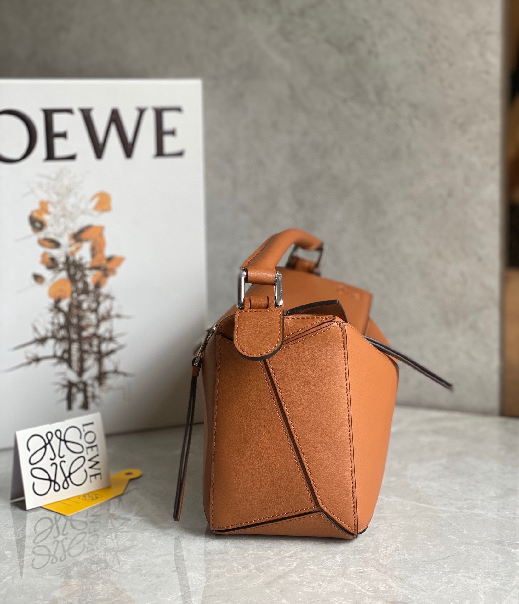 L0ew* puzzle small bag in tan classic calfskin