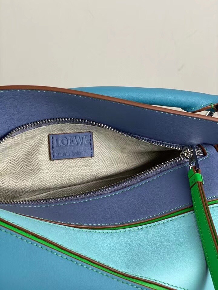 L0ew* small puzzle bag in blue/blueberry/lilas calfskin