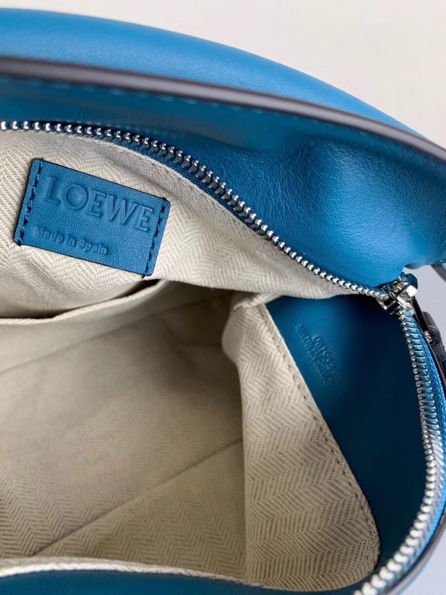 L0ew* small puzzle bag in lagoon/black/blue calfskin