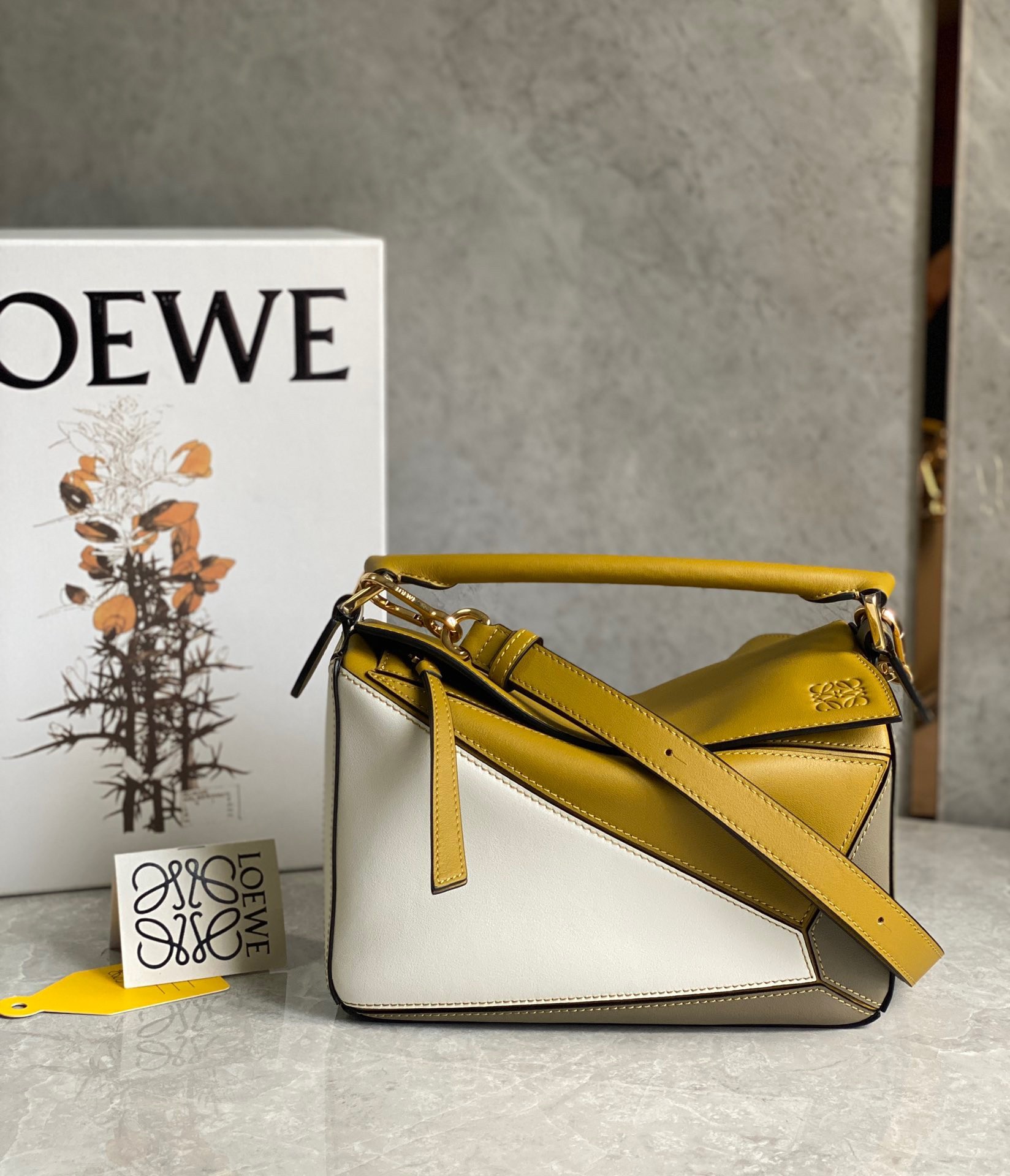 L0ew* puzzle small bag in ochre/white/taupe calfskin