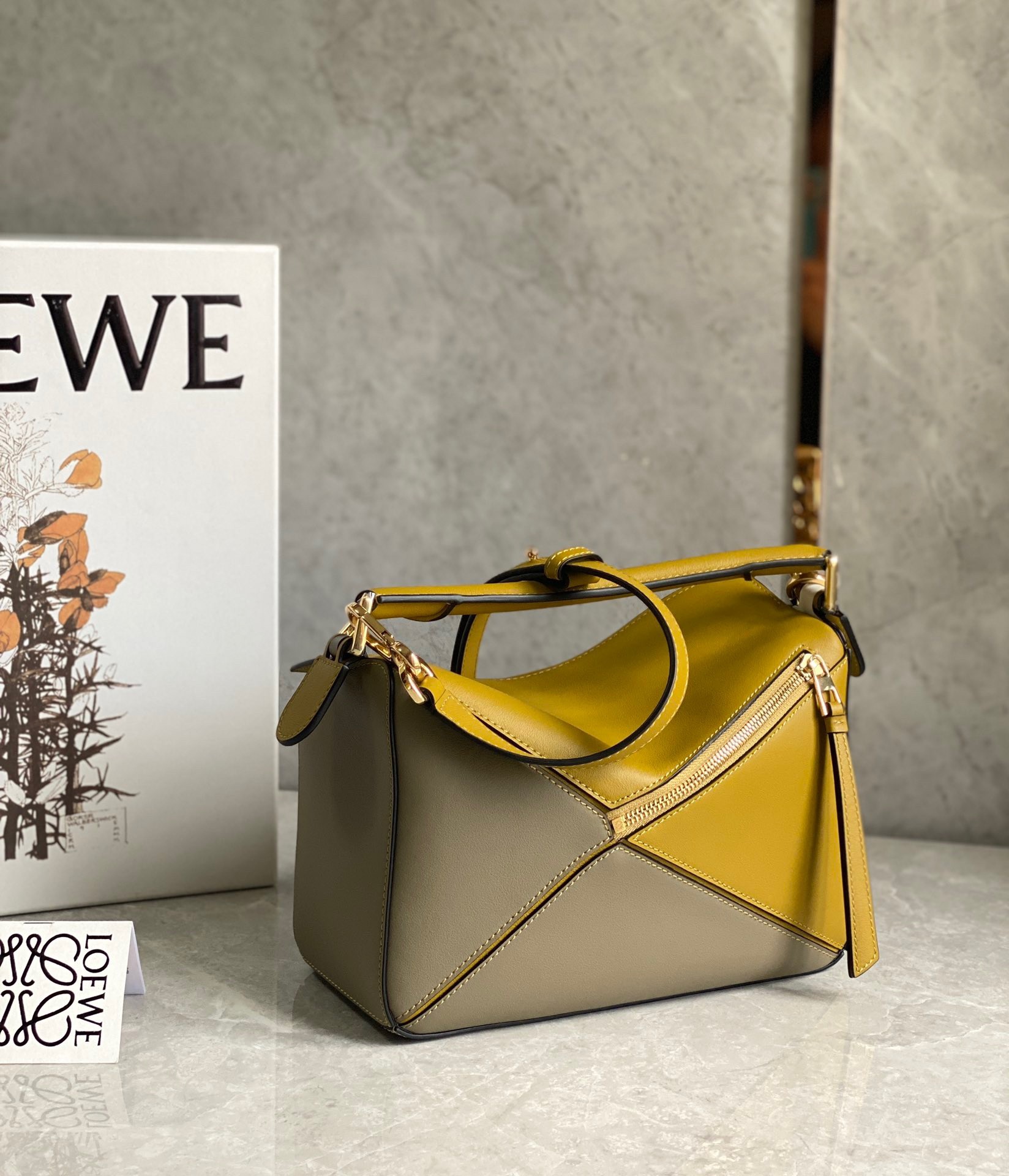 L0ew* puzzle small bag in ochre/white/taupe calfskin