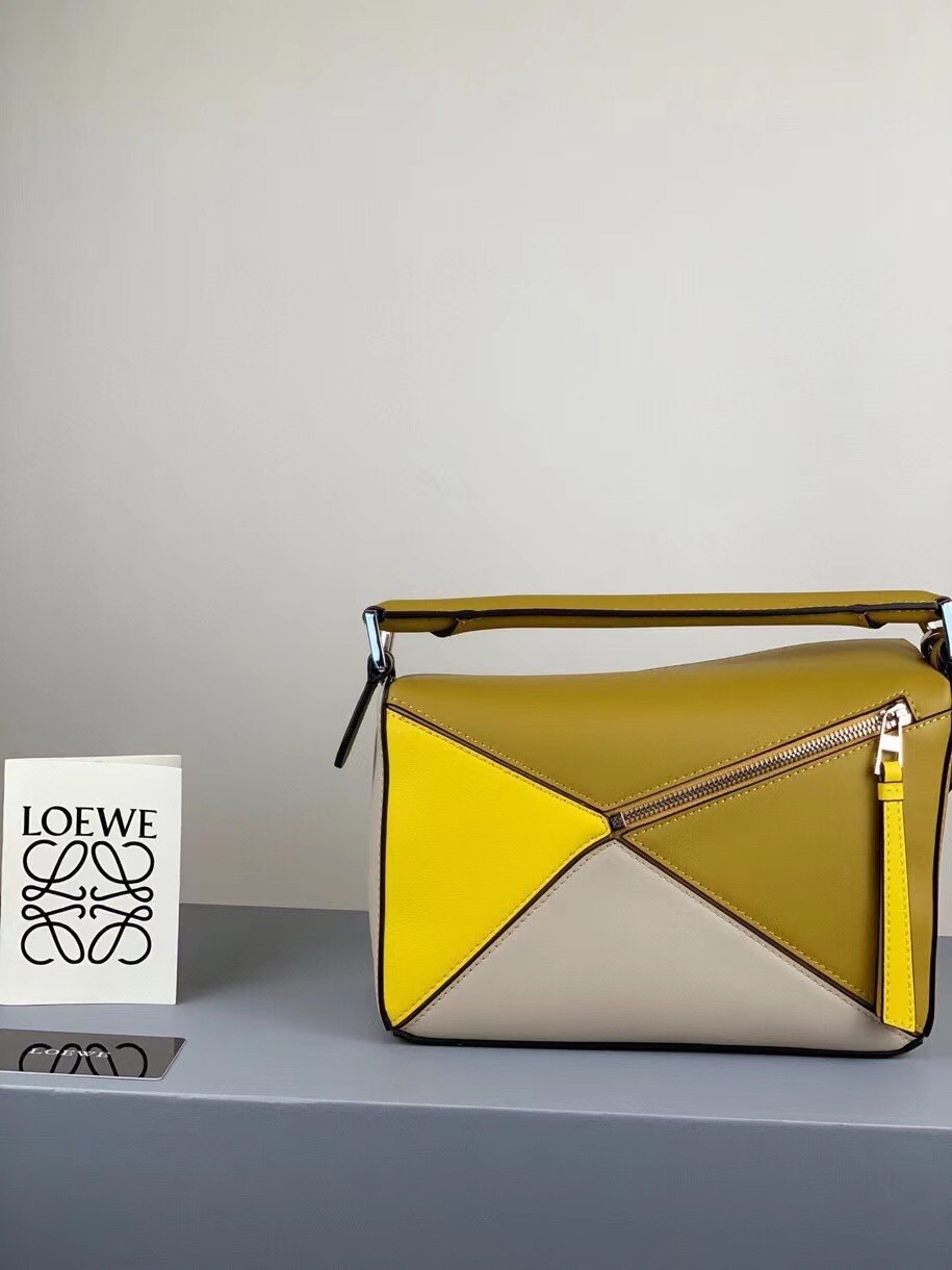 L0ew* small puzzle bag in ochre/yellow/beige calfskin