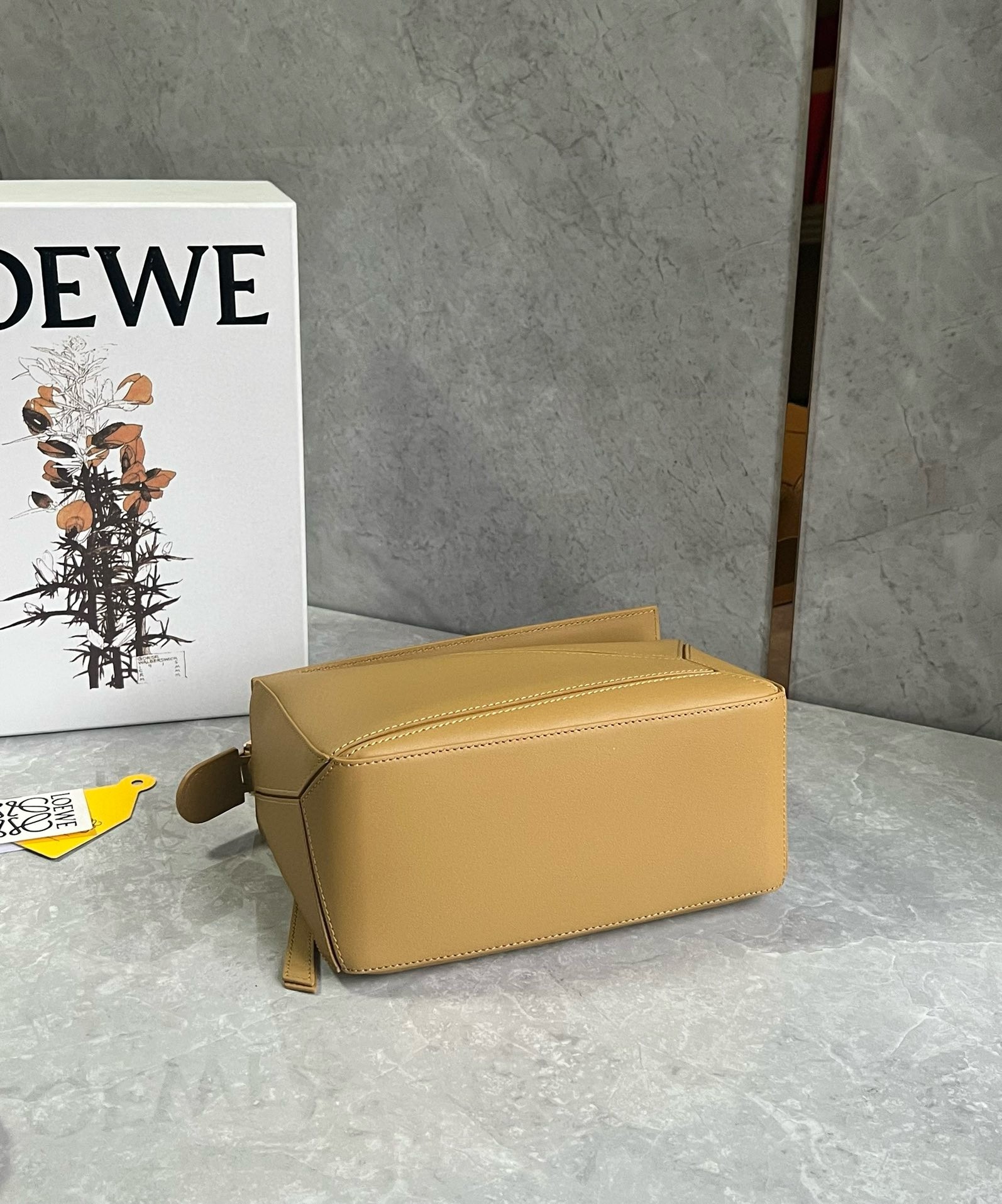 L0ew* puzzle small bag in sahara calfskin with woven handle