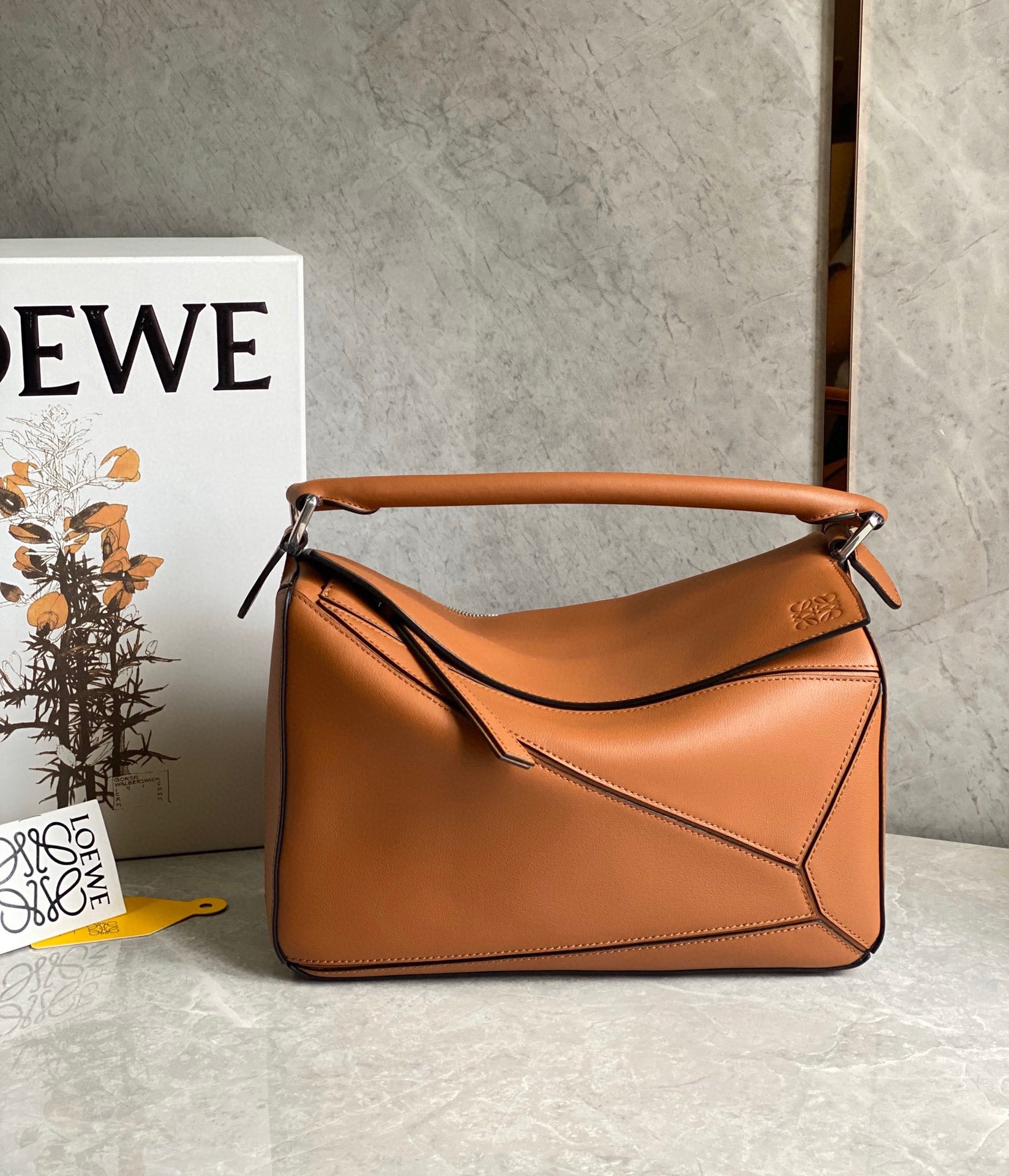 L0ew* puzzle medium bag in brown classic calfskin