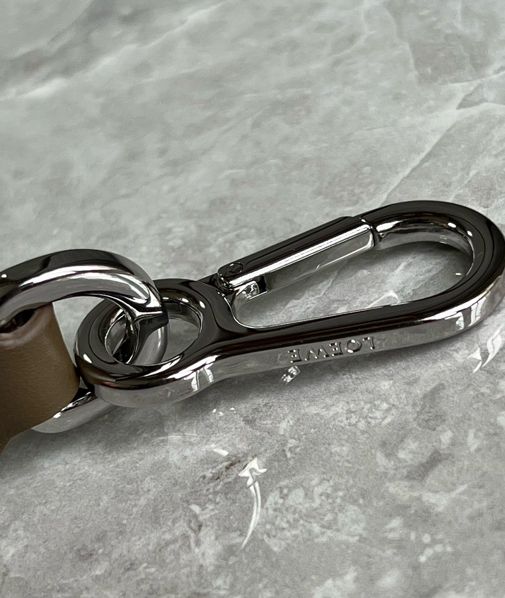 L0ew* puzzle medium bag in dark cigar grained calfskin