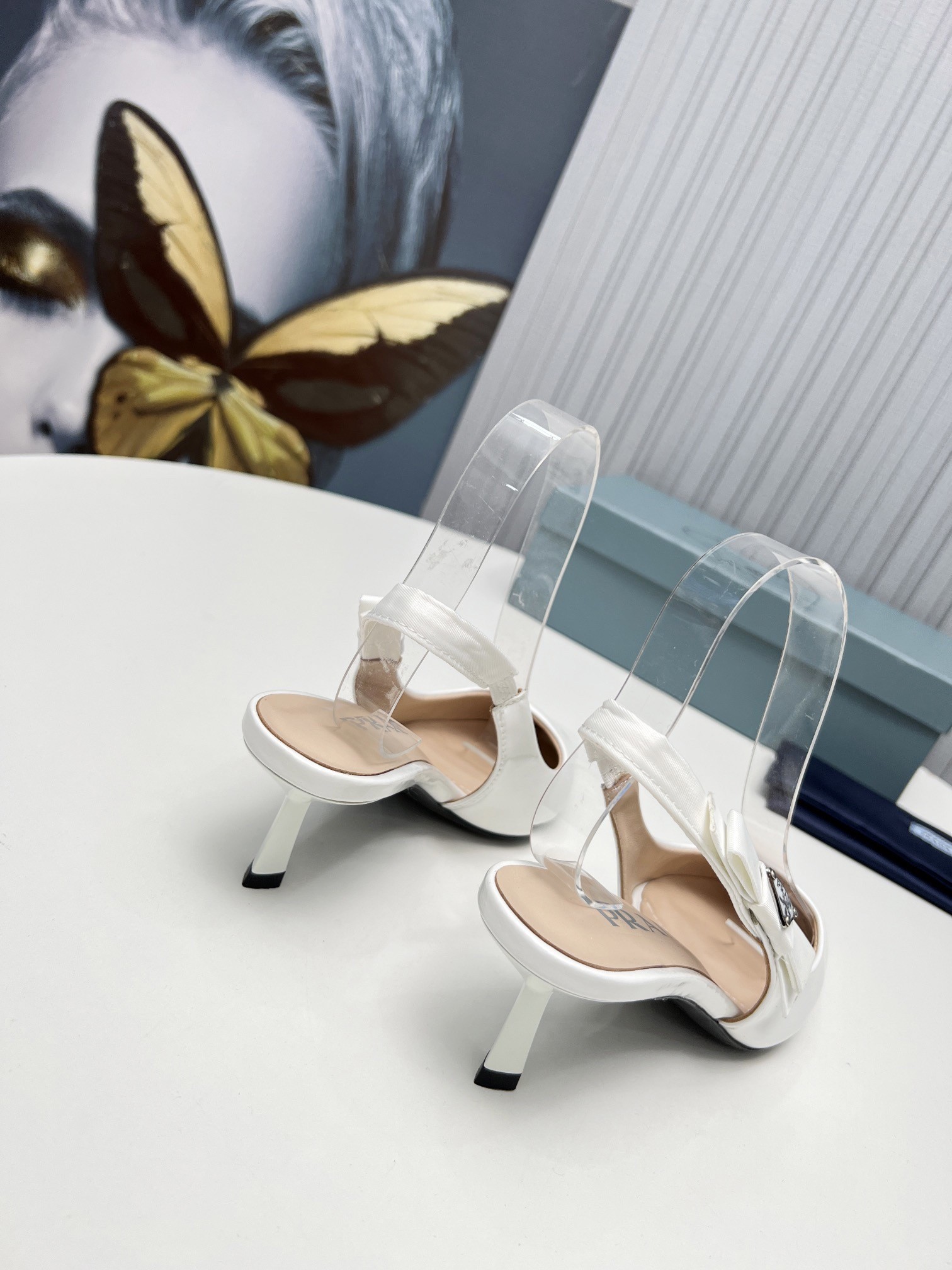 Pra*a slingbacks pumps 45mm in white patent leather