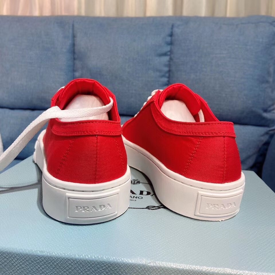 Pra*a red gabardine fabric sneakers