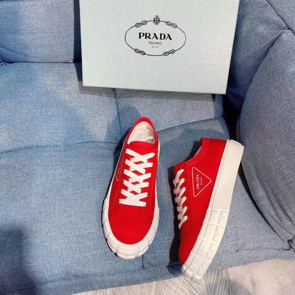Pra*a red gabardine fabric sneakers
