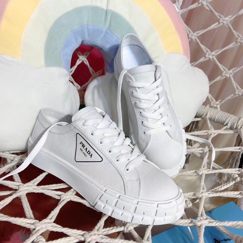 Pra*a white gabardine fabric sneakers