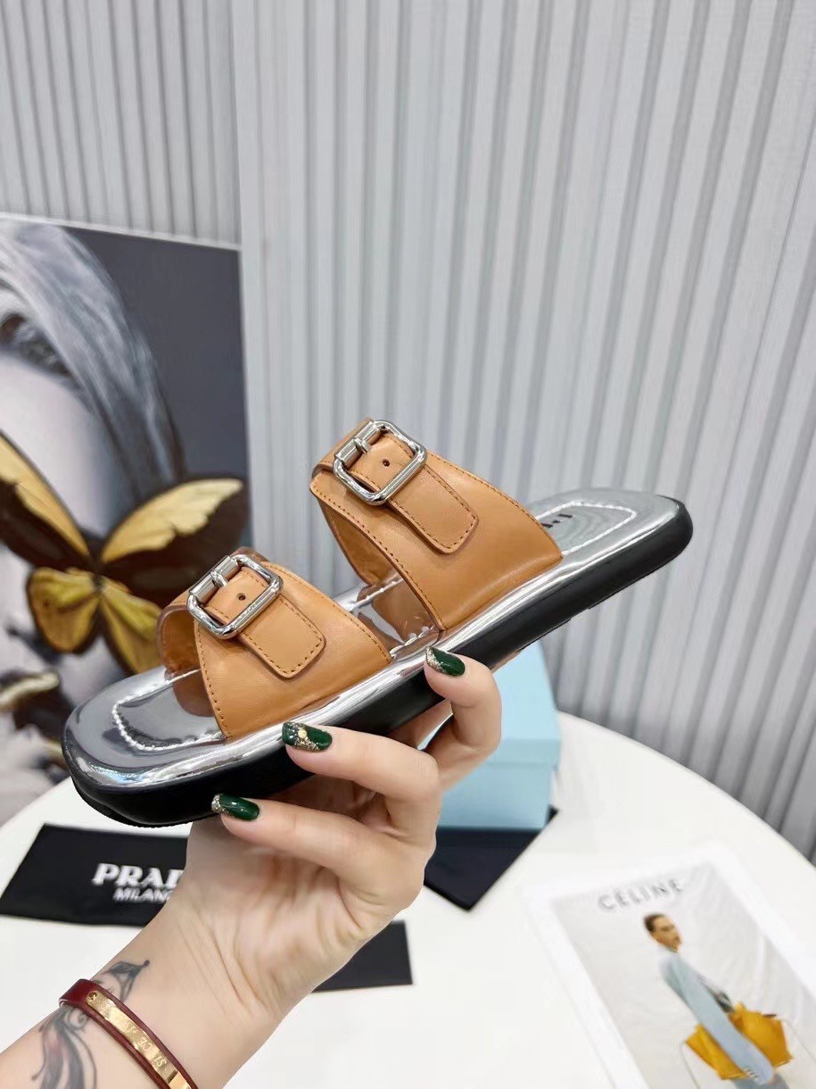 Pra*a double-strap sandals in brown leather