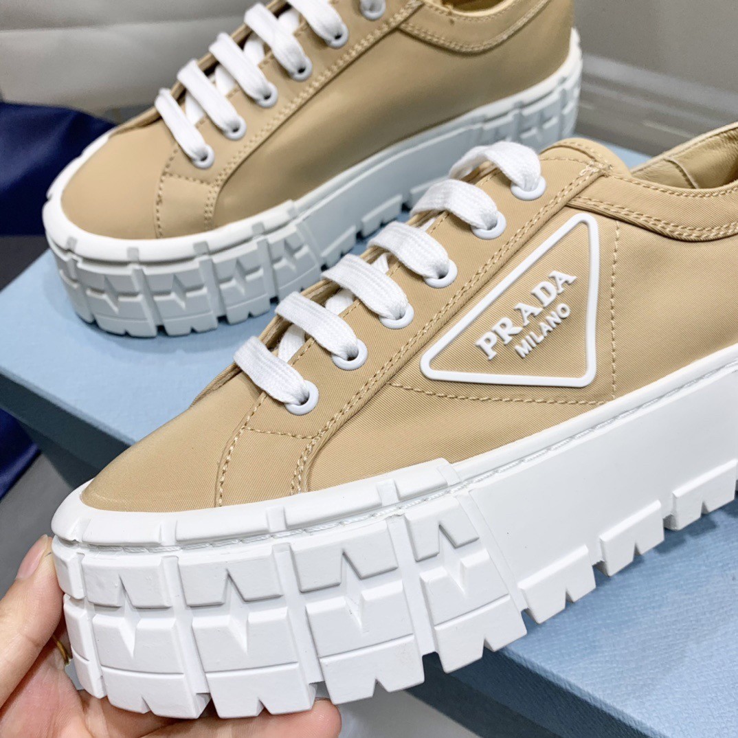 Pra*a double wheel sneakers in beige nylon gabardine