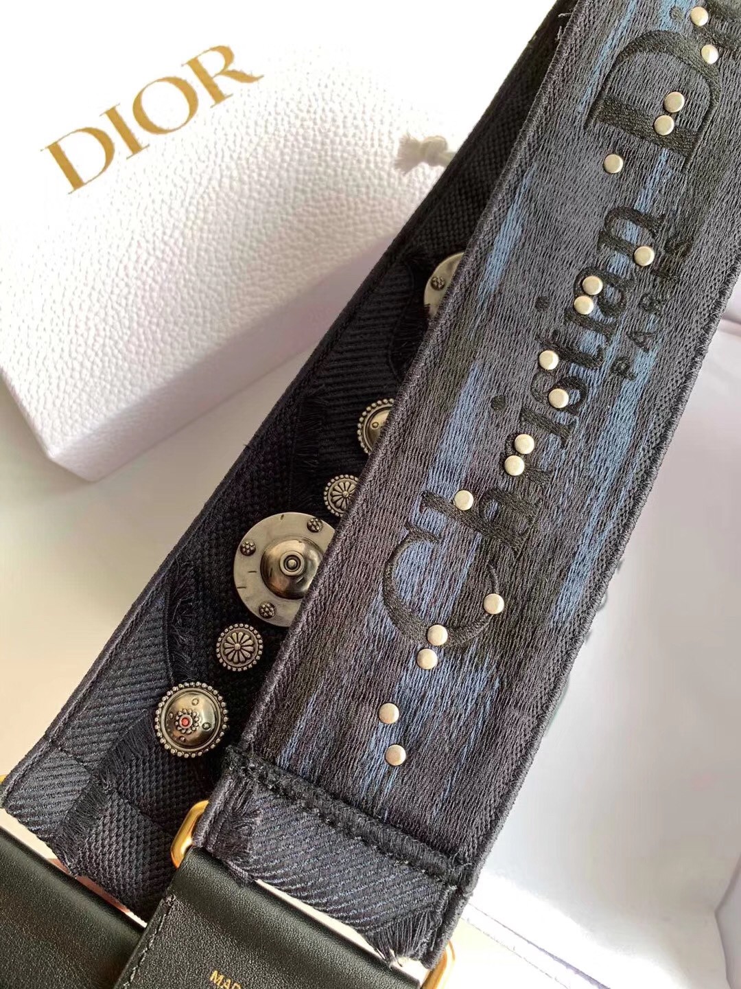 D*or shoulder strap in blue camouflage embroidered canvas