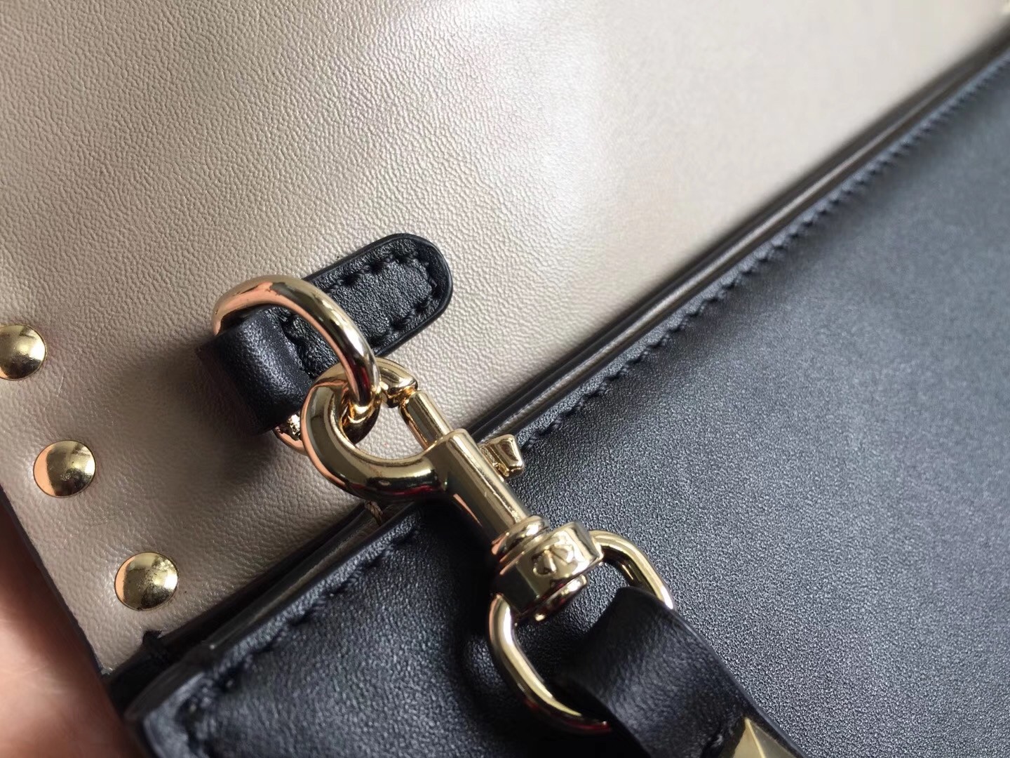 Valentino Rockstud Medium Clutch In Black Calfskin