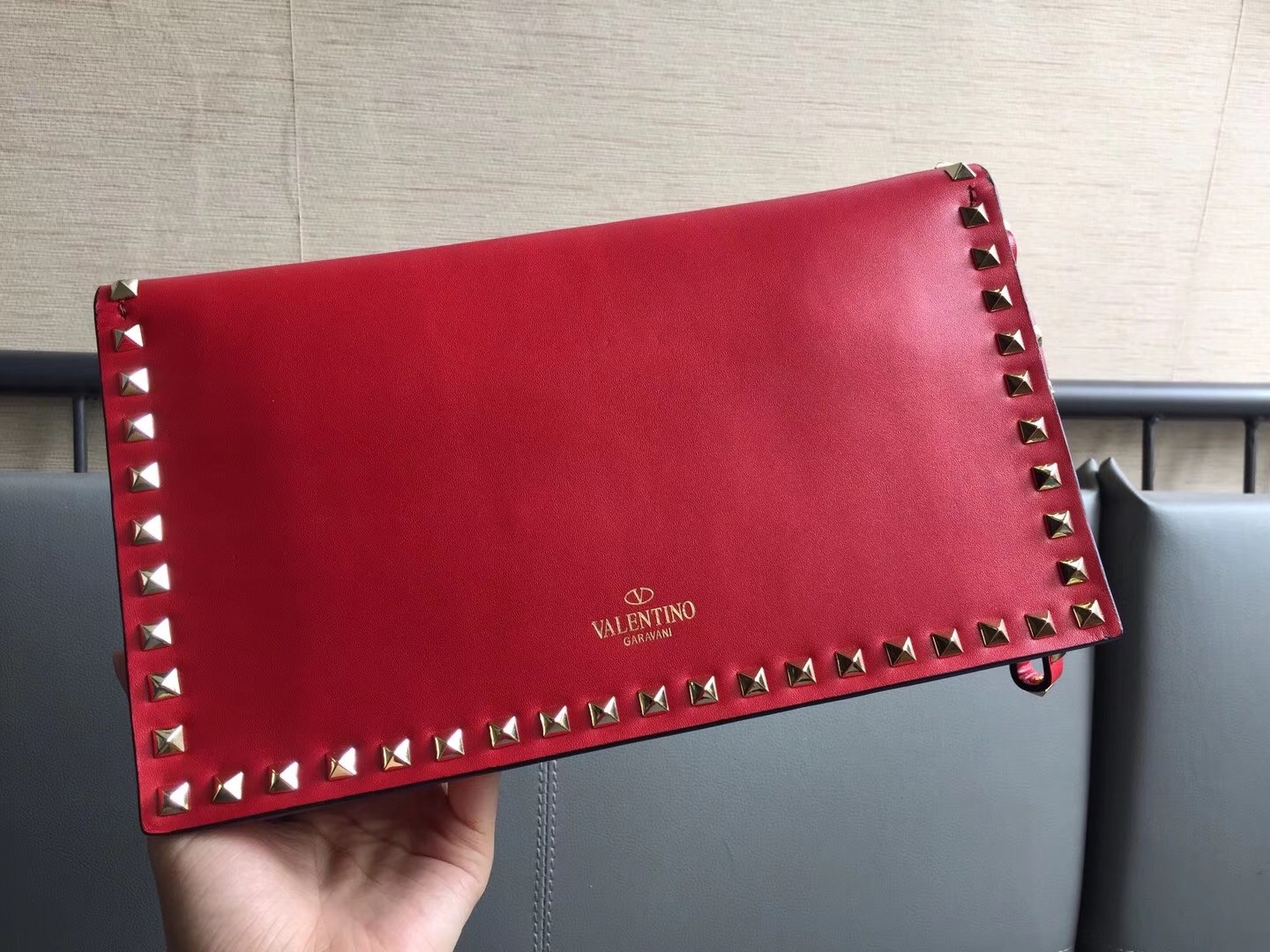 Valentino Rockstud Medium Clutch In Red Calfskin