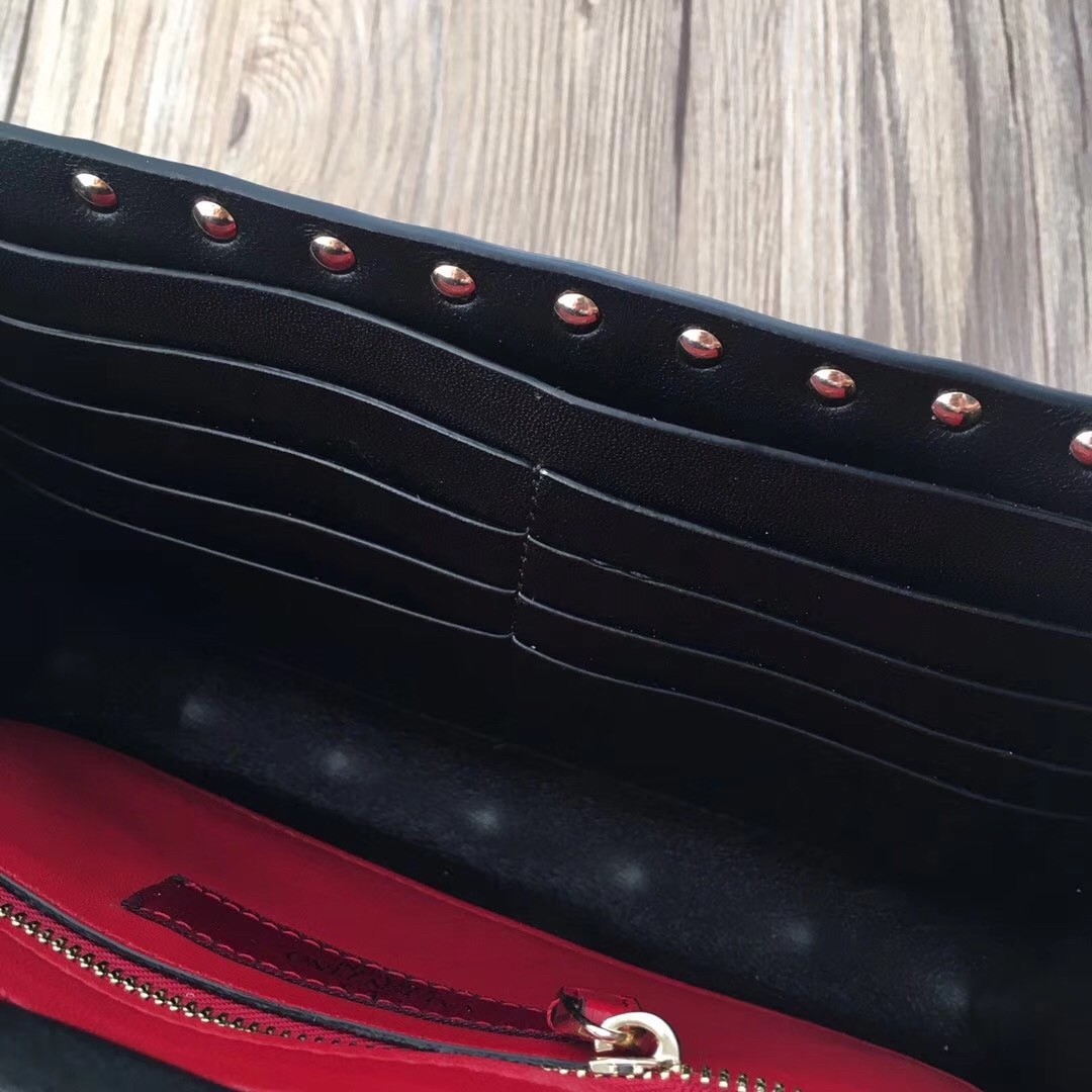Valentino Rockstud Spike Chain Clutch In Black Lambskin