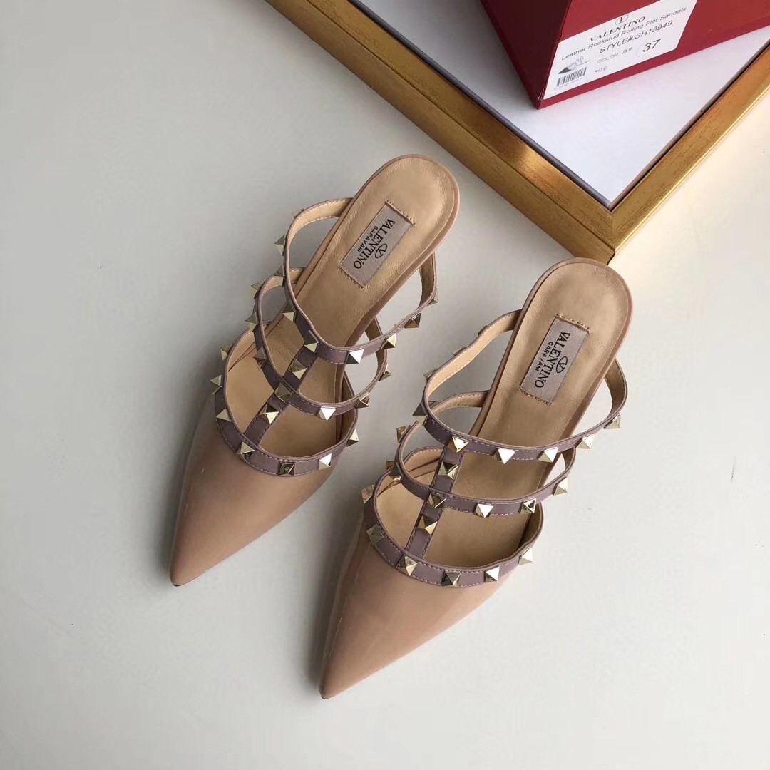Valentino Rockstud Mules 50mm In Nude Patent Leather