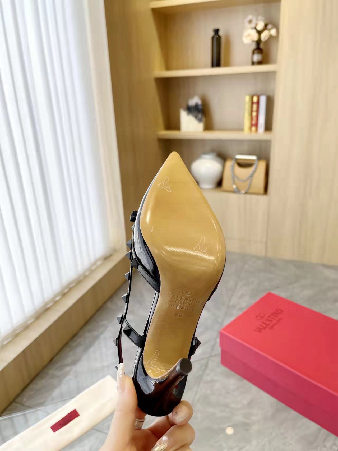 Valentino Rockstud Bow Slingback Pumps 100mm in Black Patent Leather