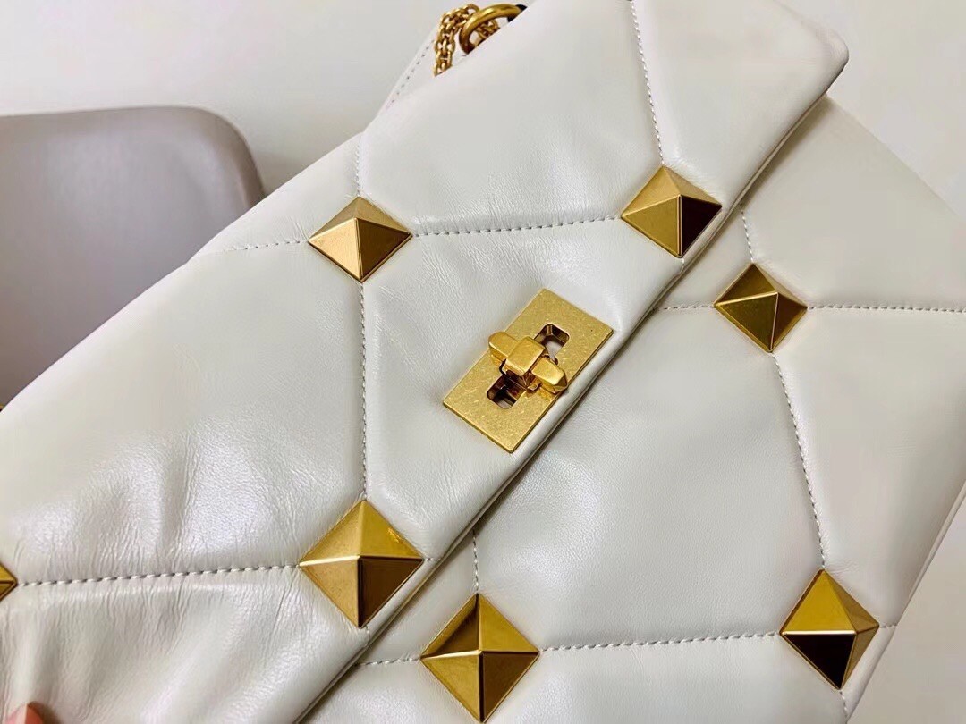 Valentino Roman Stud Chain Bag In Ivory Lambskin
