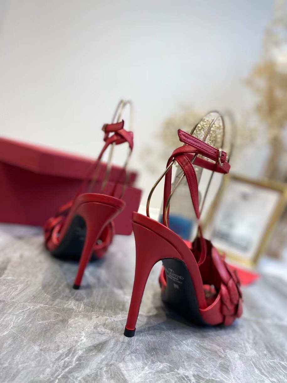 Valentino Atelier Shoes 03 Rose Edition Sandals 100mm Red