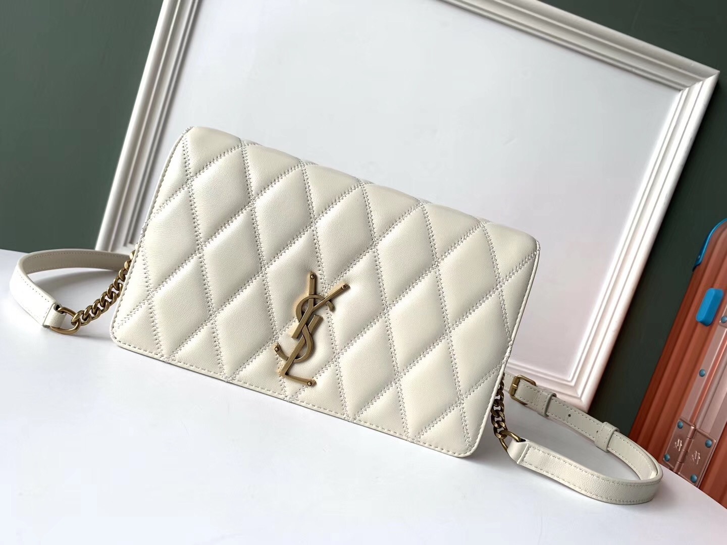 Sa**t Lau*nt angie chain bag in white diamond lambskin