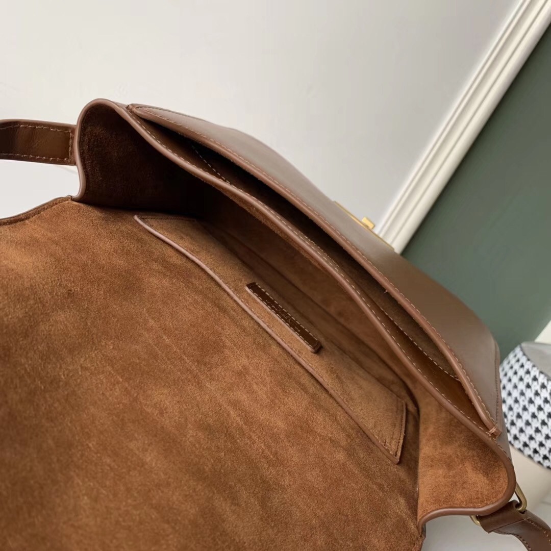 Sa**t Lau*nt betty satchel in camel smooth leather