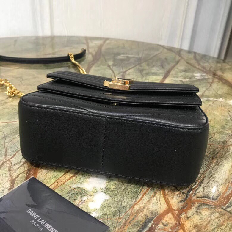 Sa**t Lau*nt small sulpice bag in black matelasse leather