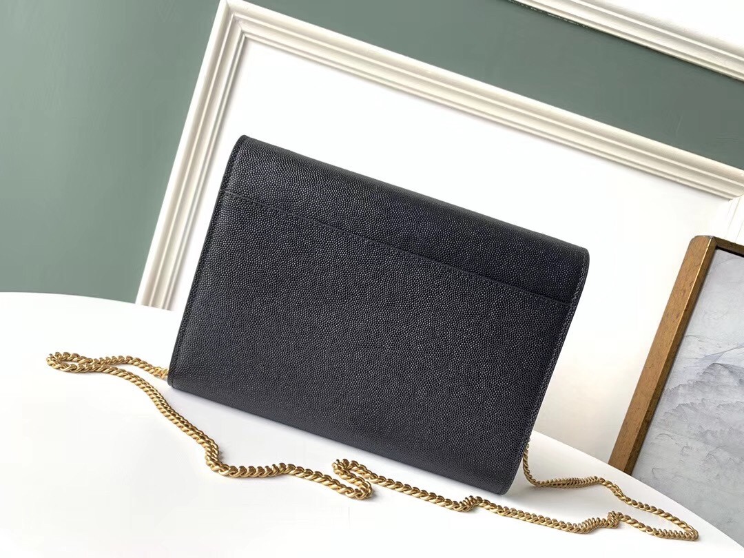 Sa**t Lau*nt woc cassandra chain wallet in black leather