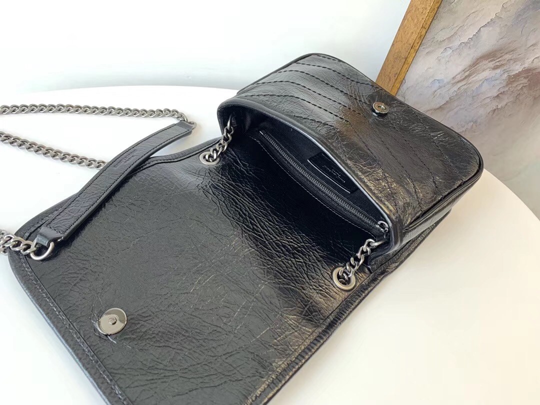 Sa**t Lau*nt woc niki chain wallet in black crinkled leather