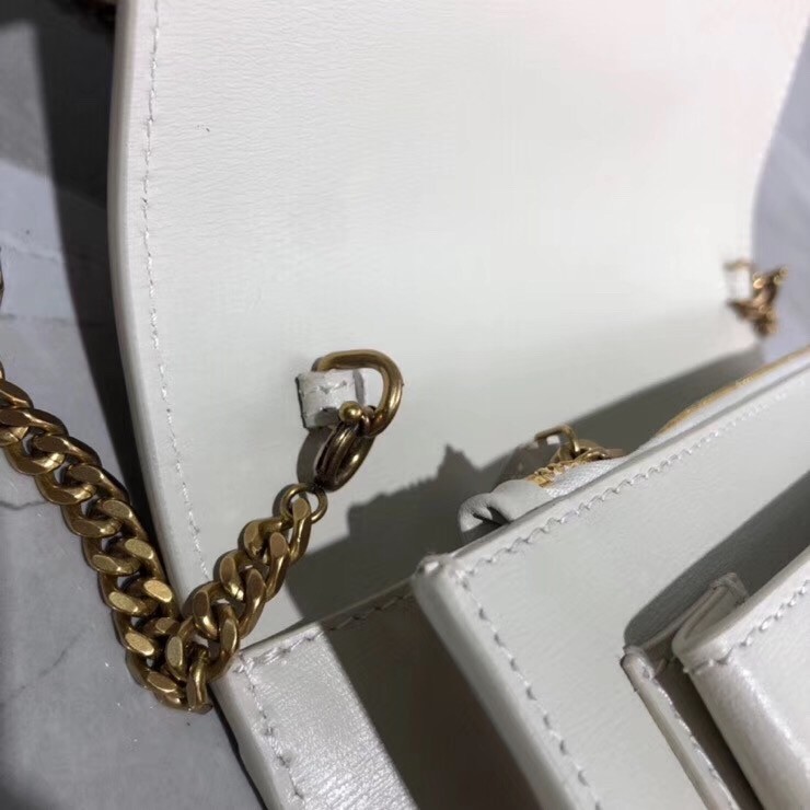 Sa**t Lau*nt woc sunset chain wallet in white calfskin