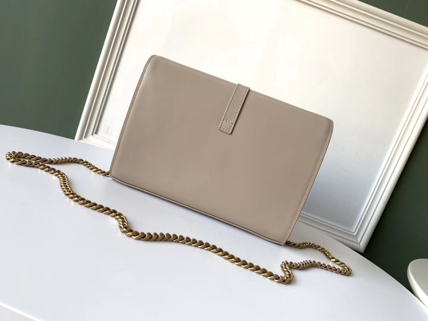 Sa**t Lau*nt woc sulpice chain wallet in beige calfskin