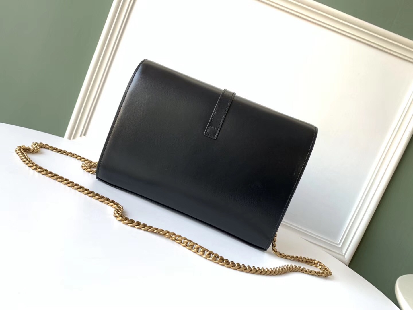 Sa**t Lau*nt woc sulpice chain wallet in black calfskin