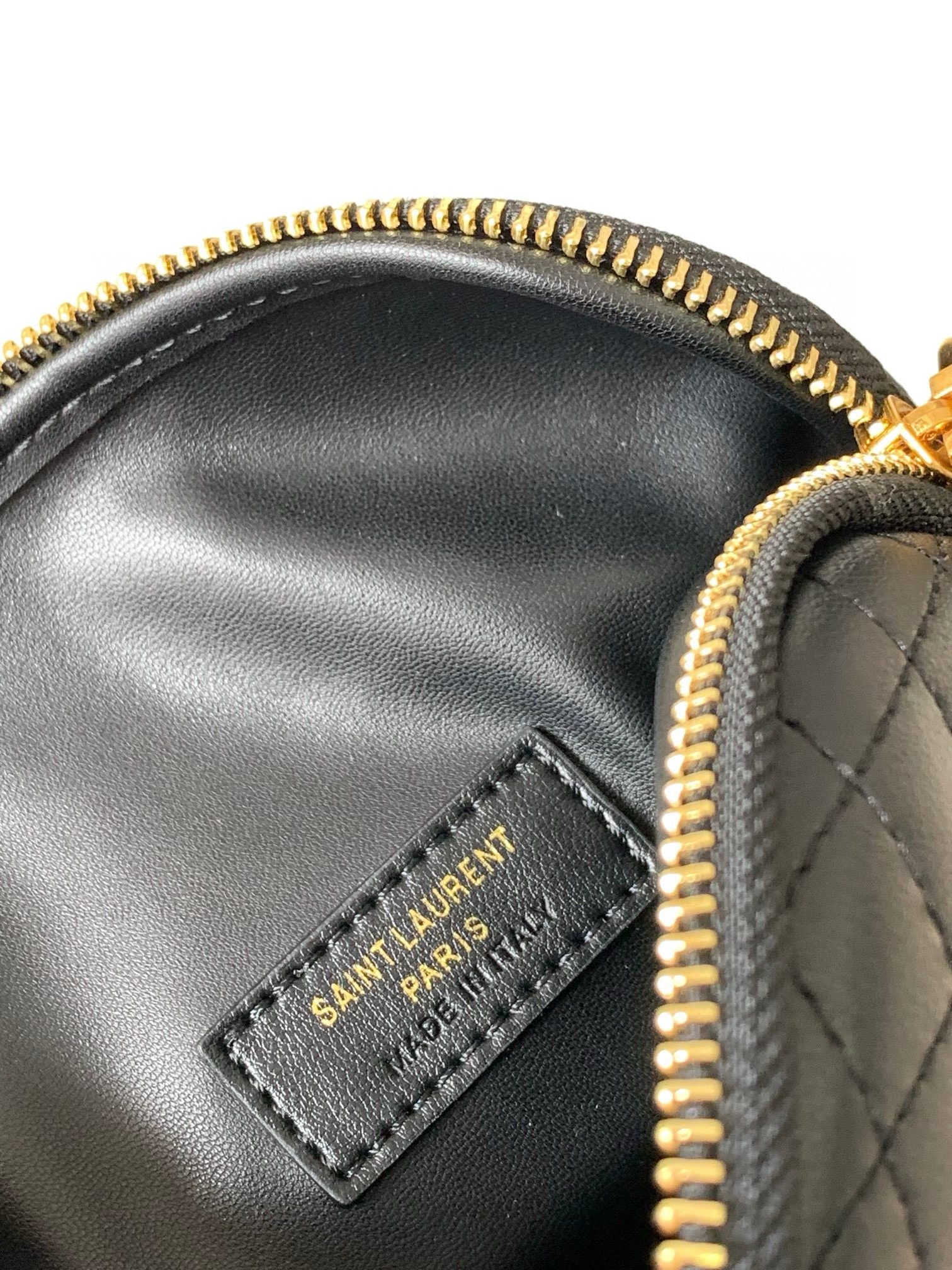 Sa**t Lau*nt gaby zipped pouch in black quilted lambskin