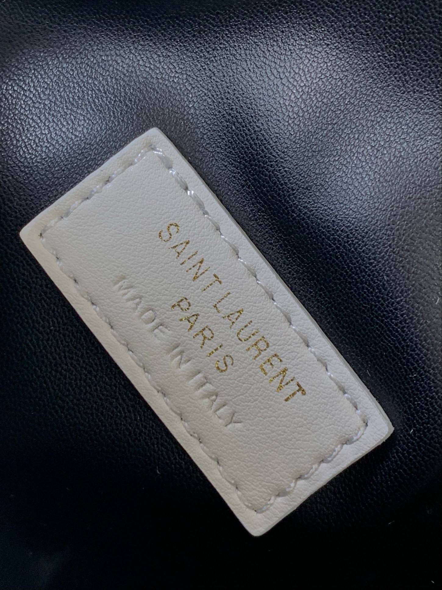 Sa**t Lau*nt gaby zipped pouch in white quilted lambskin