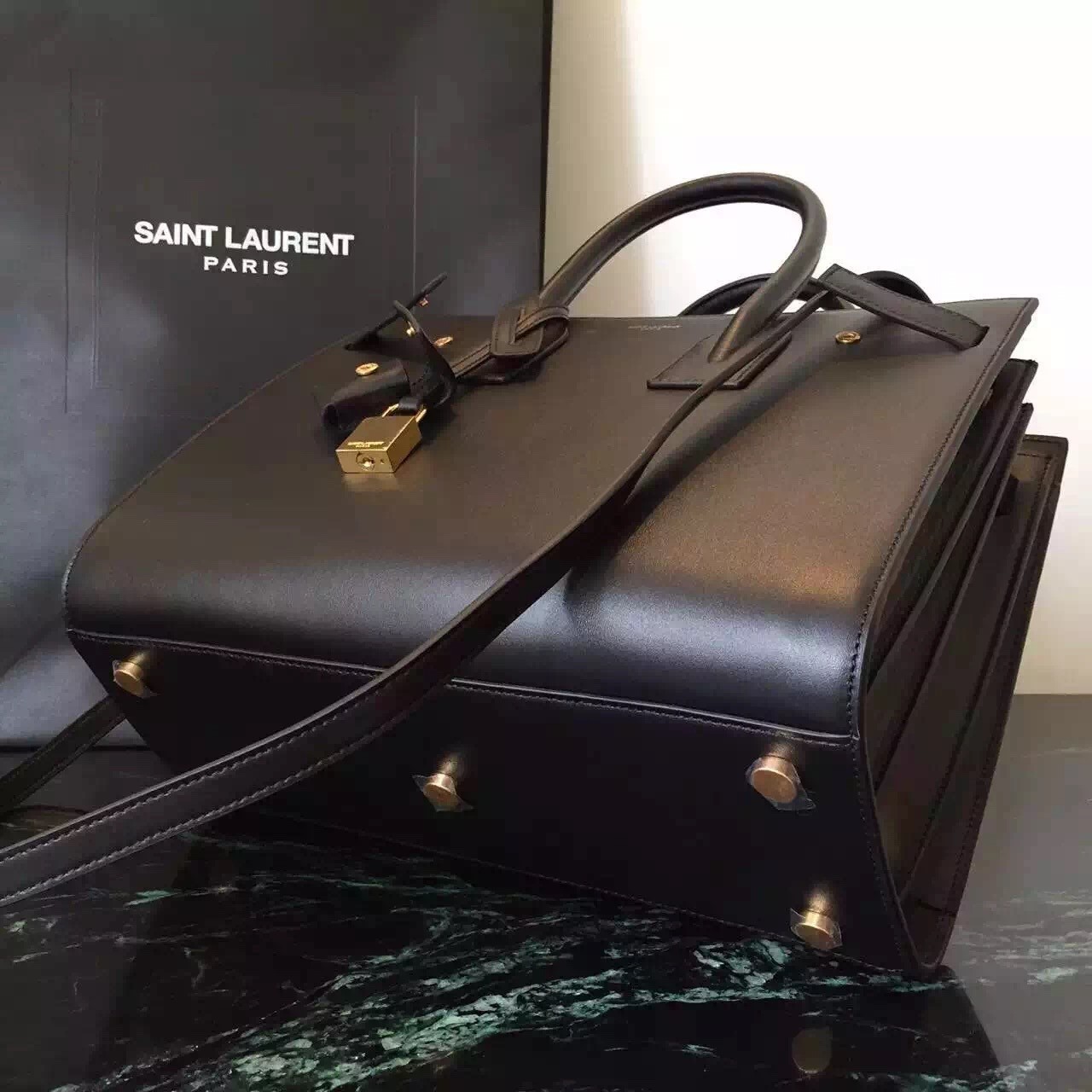 Sa**t Lau*nt small sac de jour bag in black leather