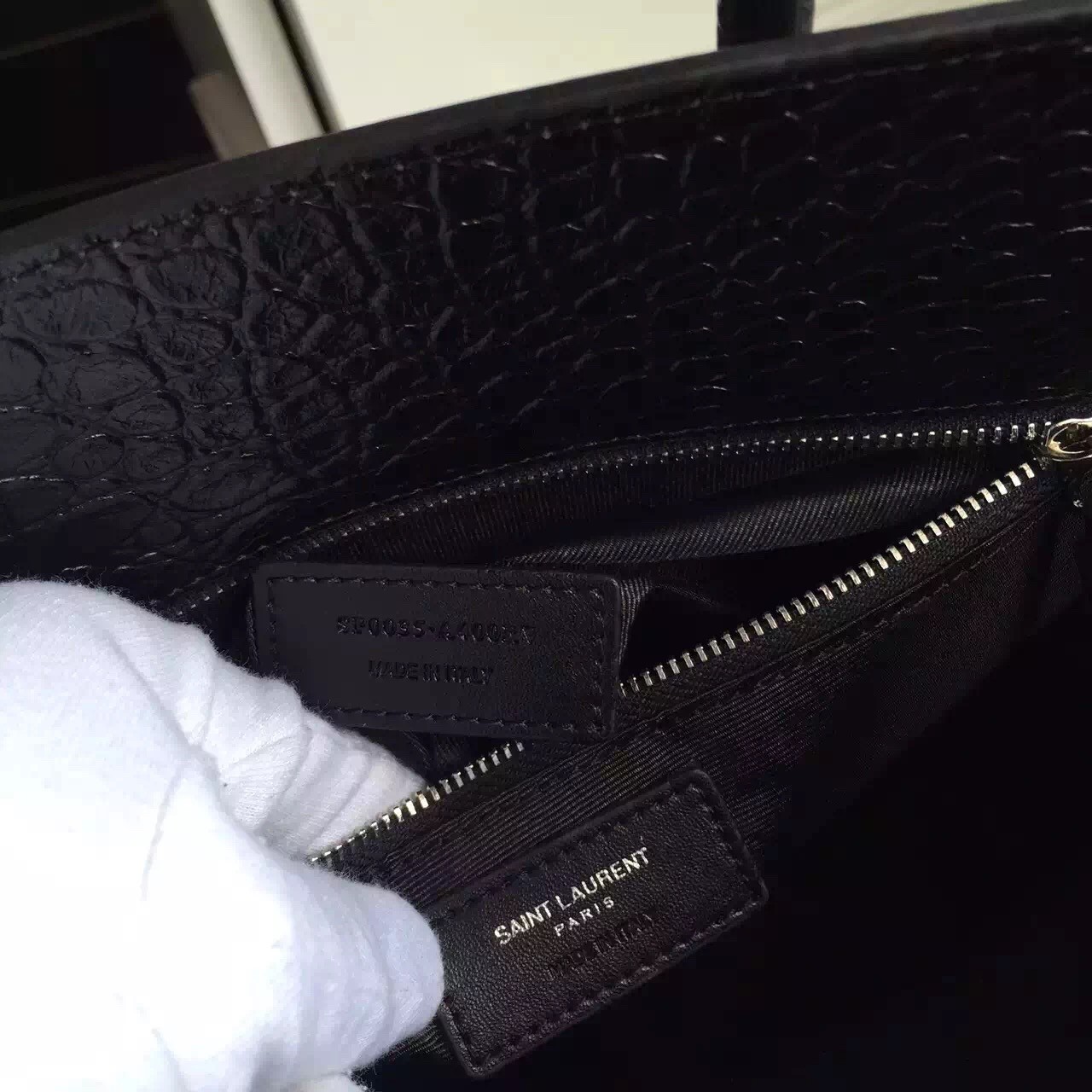 Sa**t Lau*nt small sac de jour bag in black crocodile leather