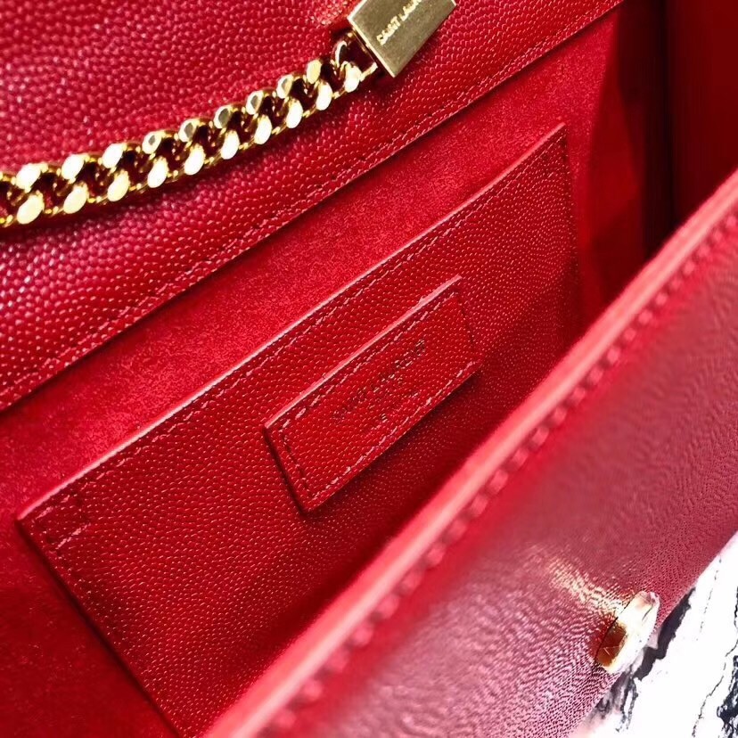 Sa**t Lau*nt medium kate bag in red grained leather