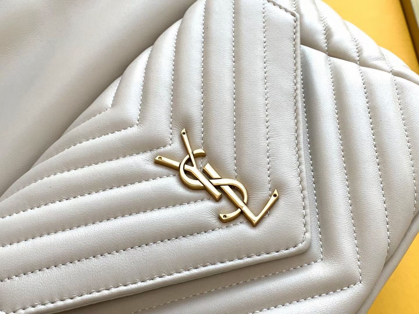 Sa**t Lau*nt joe backpack in white lambskin