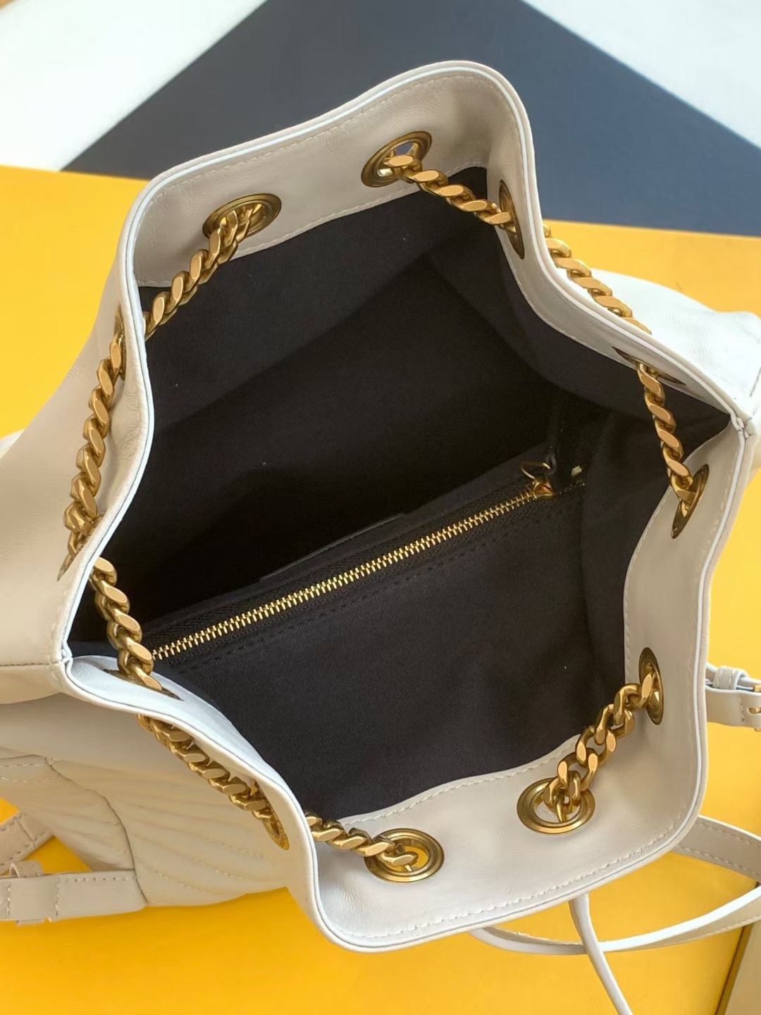 Sa**t Lau*nt joe backpack in white lambskin