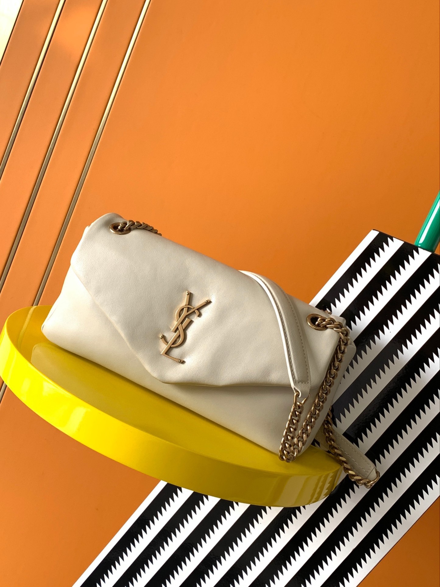Sa**t Lau*nt calypso shoulder bag in white lambskin