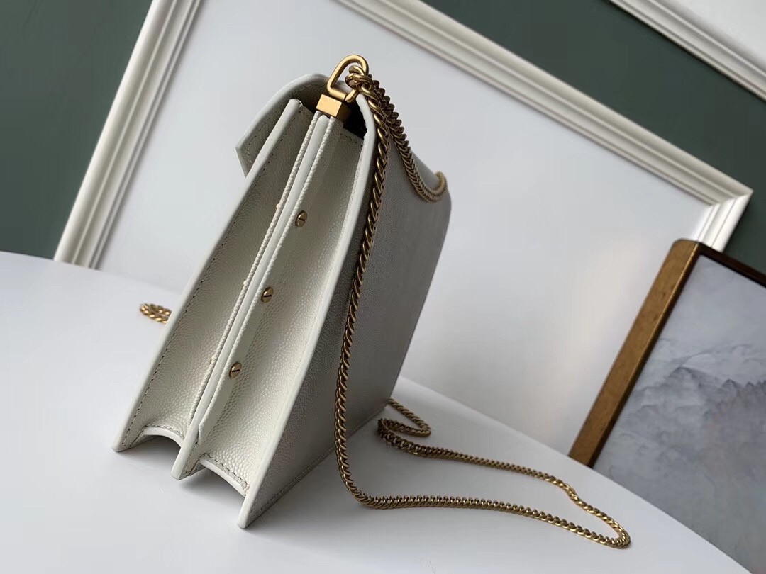 Sa**t Lau*nt cassandra clasp bag in blanc grained leather