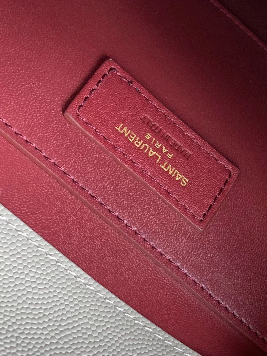 Sa**t Lau*nt cassandra medium bag in white grained leather