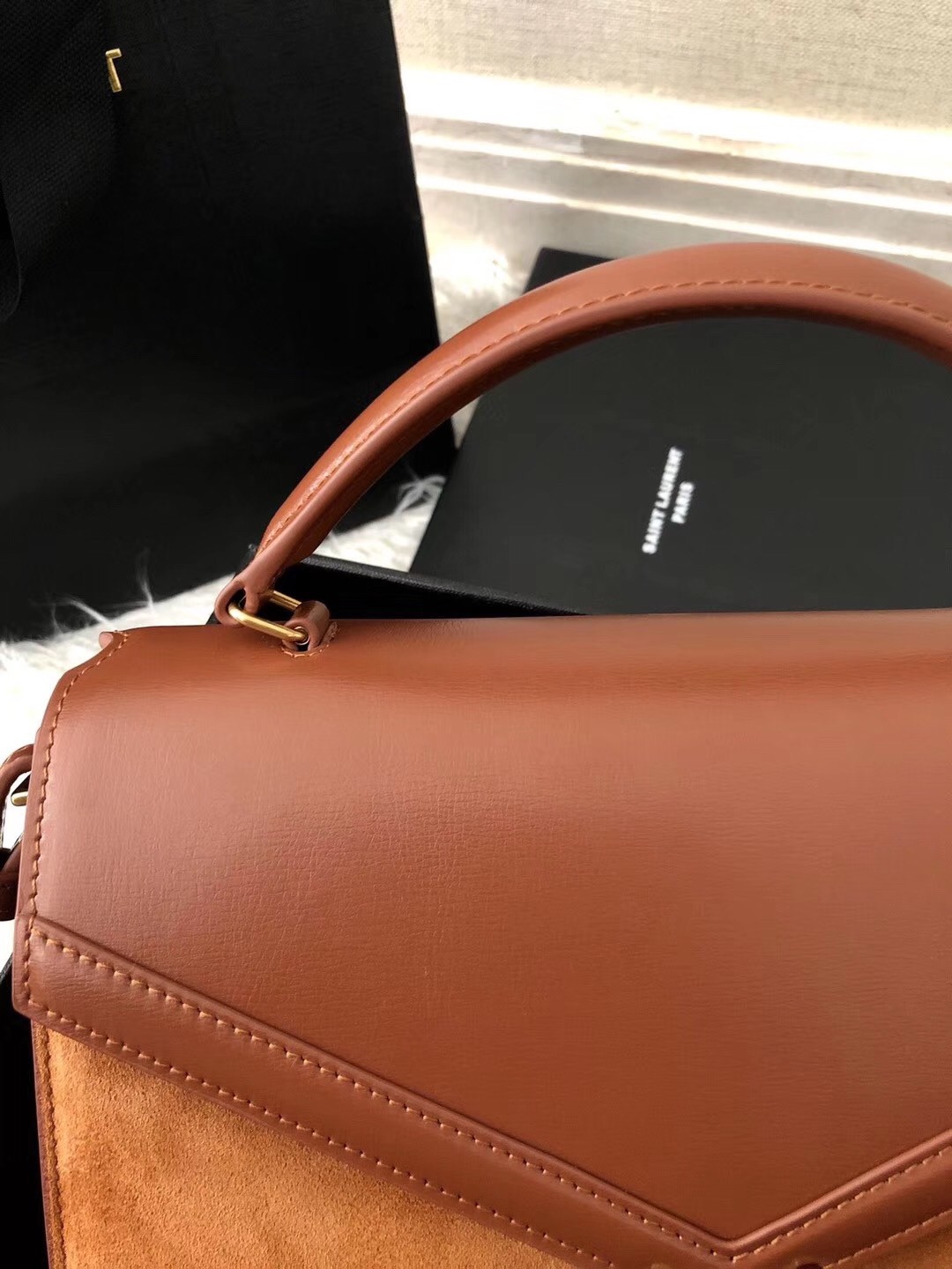 Sa**t Lau*nt cassandra medium bag in brown suede